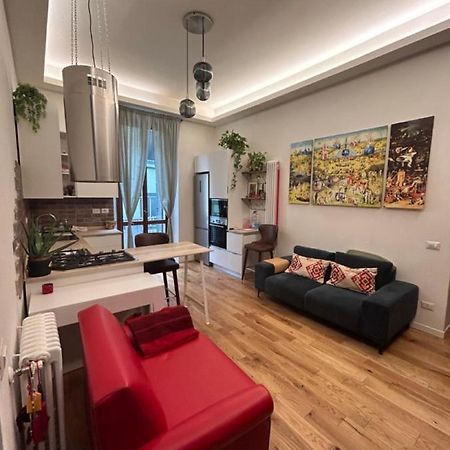 Gam Gam Isola Room Rent Milánó Kültér fotó