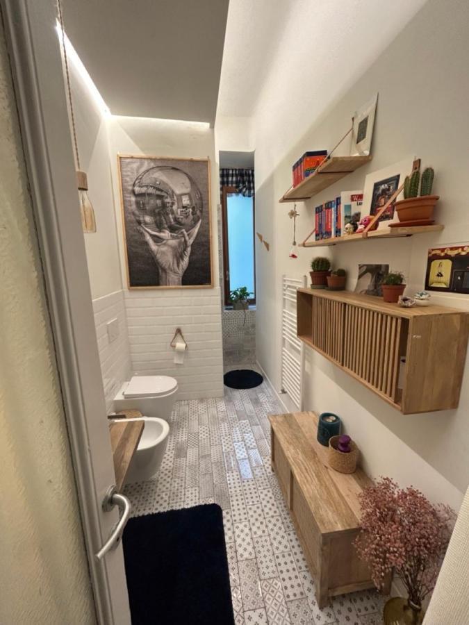 Gam Gam Isola Room Rent Milánó Kültér fotó